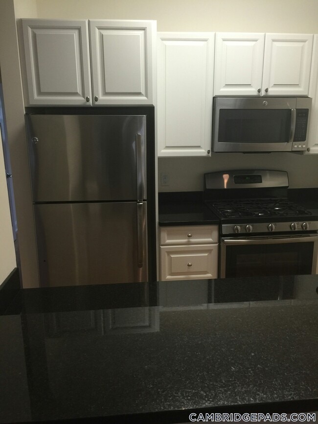 Foto del edificio - 1 Langdon Square