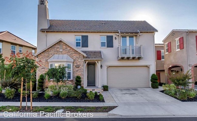Foto del edificio - 4 br, 4 bath House - 3293 Griffon Street West