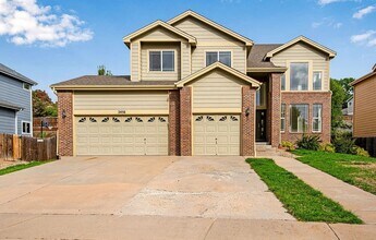 Building Photo - 2456 S Fundy Cir