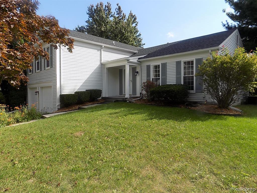 Primary Photo - 34904 Bunker Hill Dr
