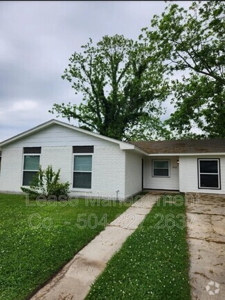 Building Photo - 1523 Grant Dr