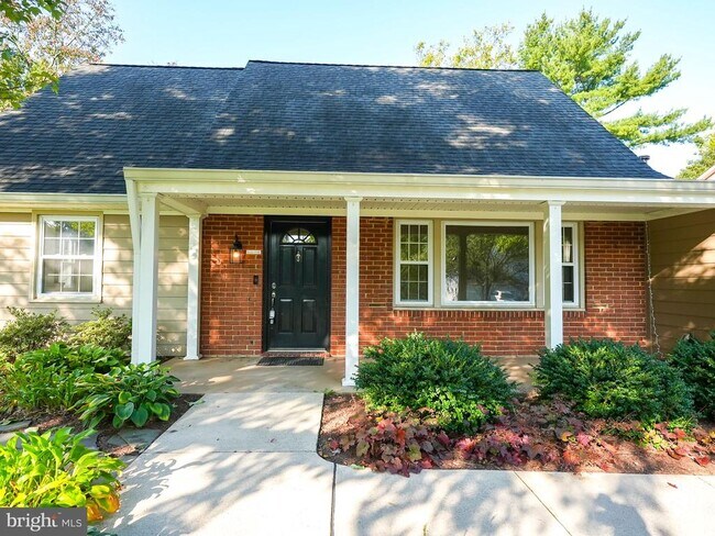 Foto del edificio - 4326 Mariner Ln