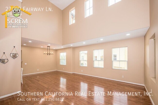 Building Photo - Beautiful Two Bedroom Townhouse in Westridge