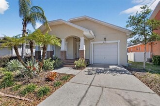 Building Photo - 6510 S Himes Ave