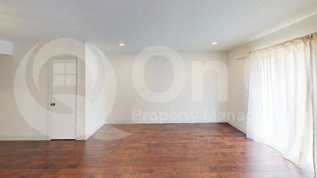 Foto del edificio - 4531 N O'Connor Rd