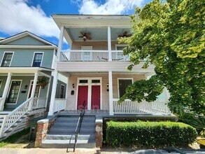 Building Photo - 416 E 31st St