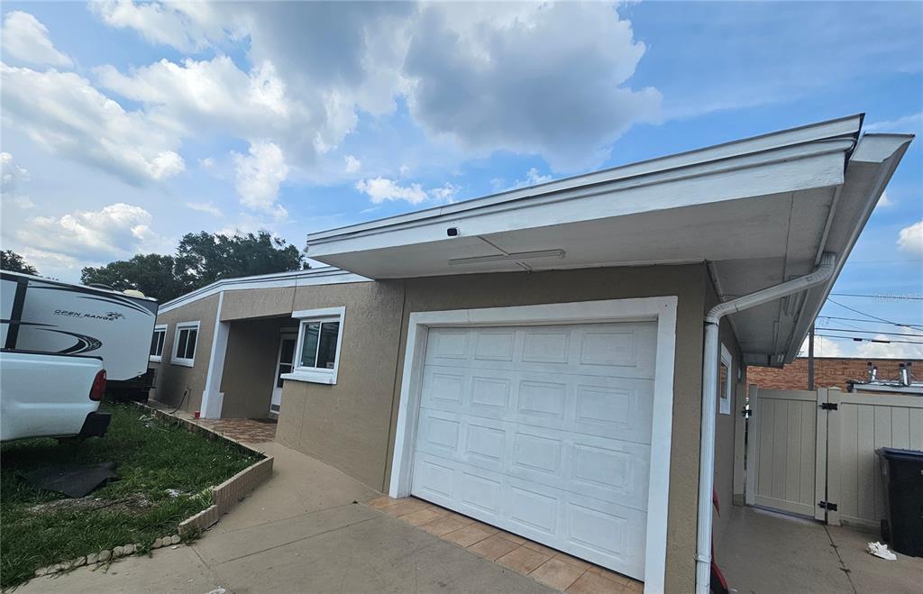 Primary Photo - 419 Faber Dr