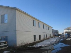 Building Photo - 306 S 9th St