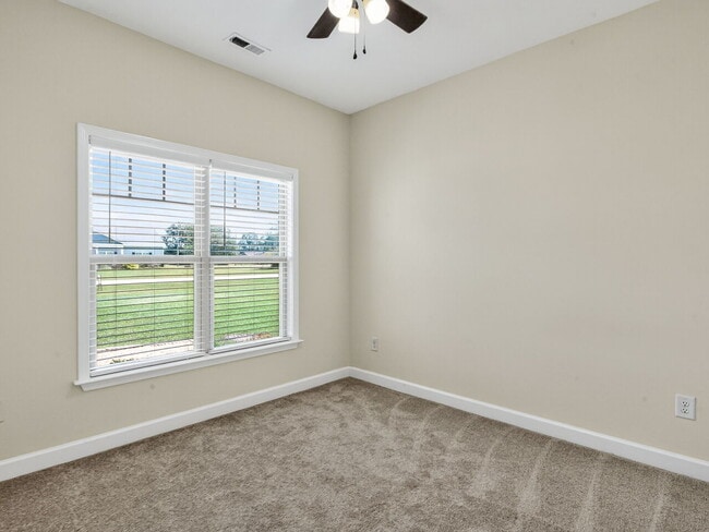 Foto del edificio - Black Water Ct