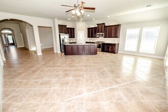Building Photo - 2911 River Flower Ln