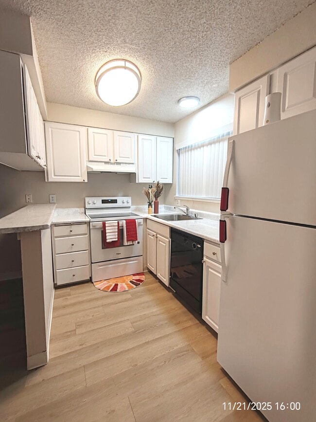 Foto del edificio - Trailwood Apartment Homes