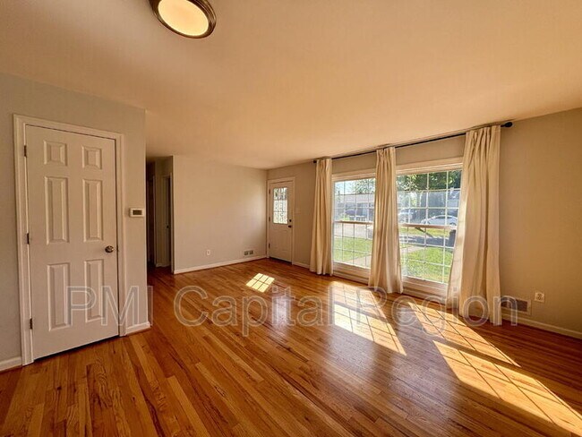 Photo - 1 Stanley Ct House