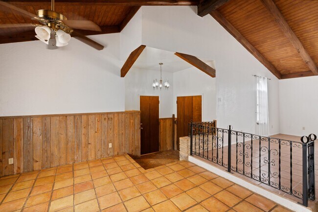 Foto del edificio - 136 Rhonda St