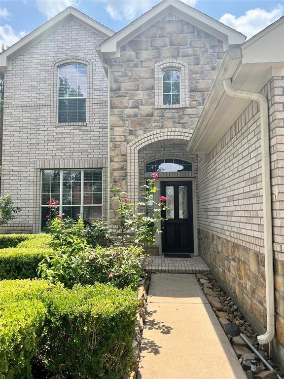 Foto del edificio - 24511 Springwood Glen Ln