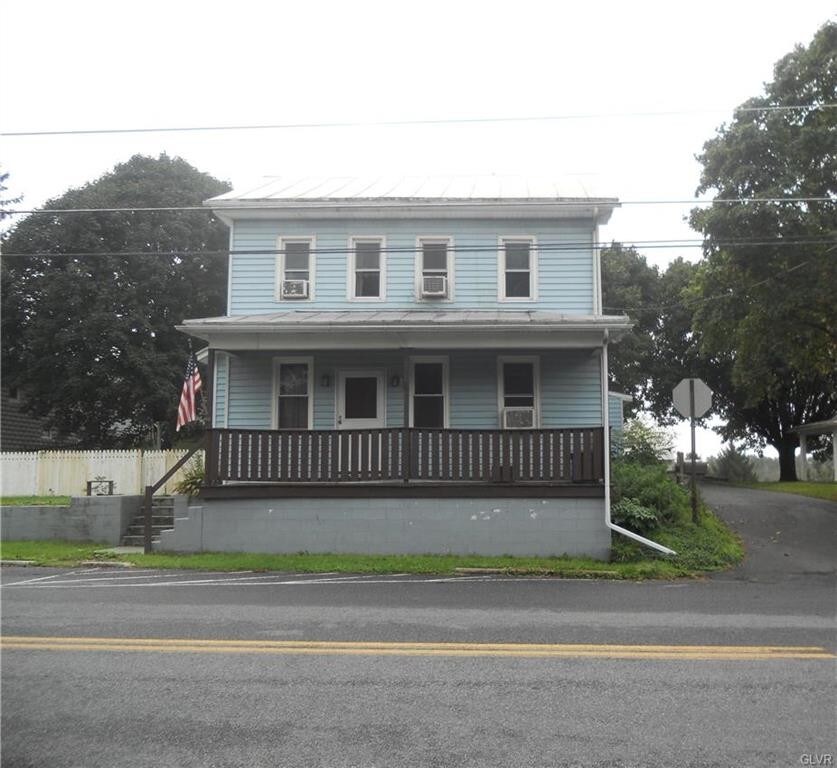 Foto principal - 24 Main St
