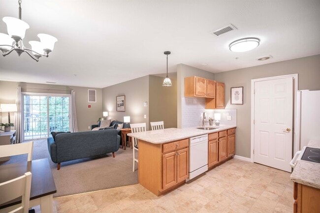 Foto del edificio - 65 Fordway Extension