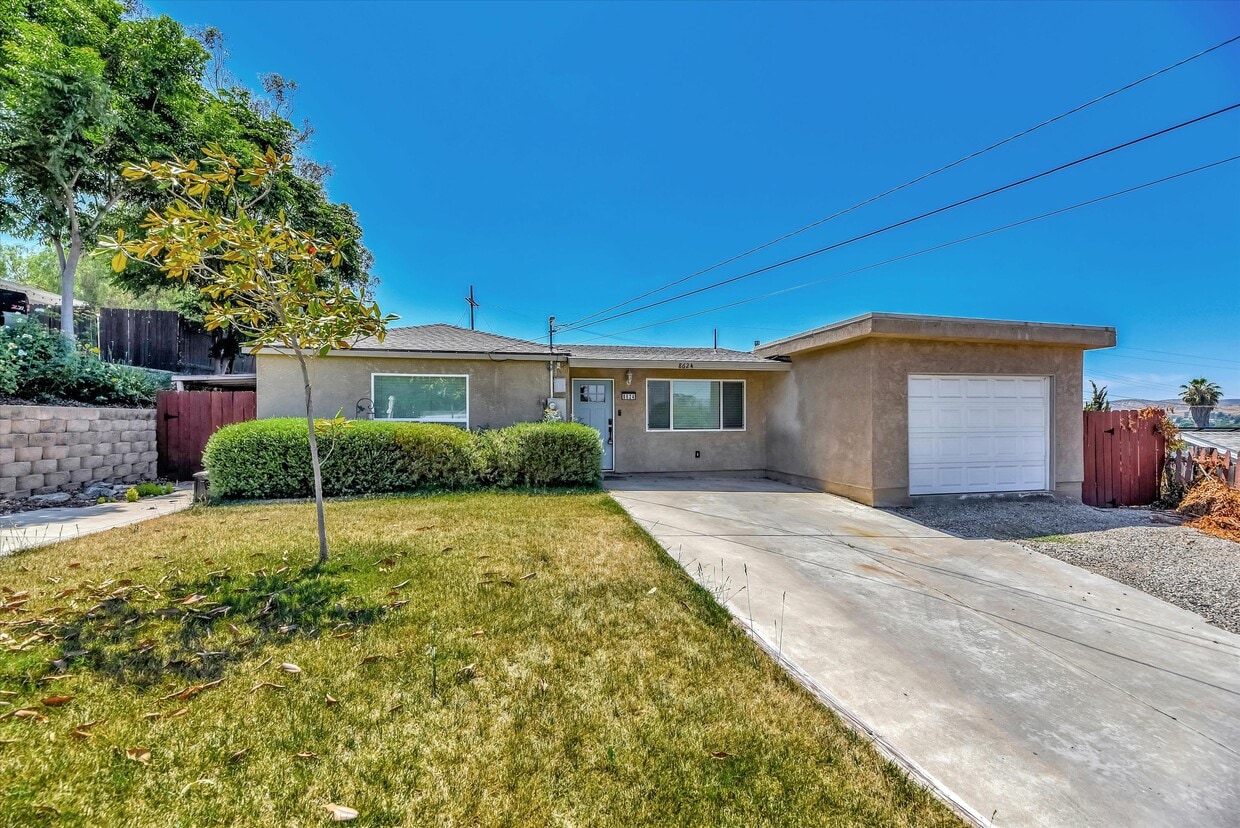 8624 La Butte Ln, Santee, CA 92071 House Rental in Santee, CA