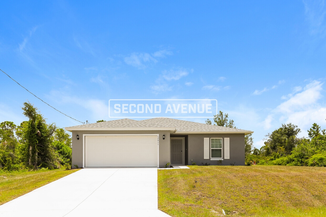 Primary Photo - 12411 Evelyn Ave