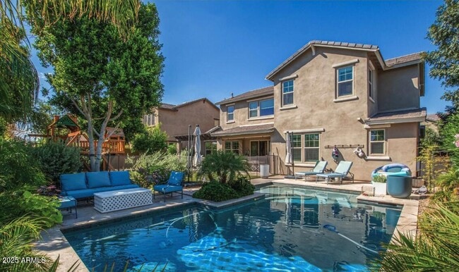 Building Photo - 947 W Kaibab Dr