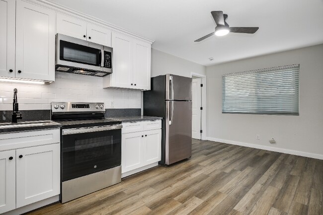 Foto del edificio - 4142 44th St