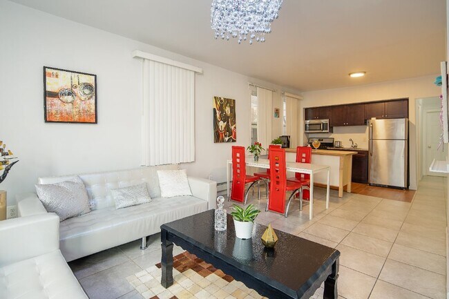 Foto del edificio - 6313 Boulevard E