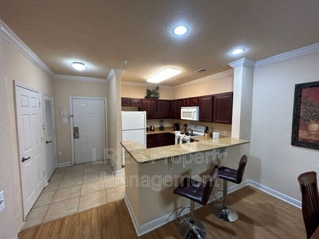 Foto del edificio - 1351 Tuscan Terrace