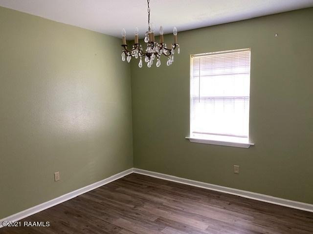 Building Photo - 206 Terry Dr