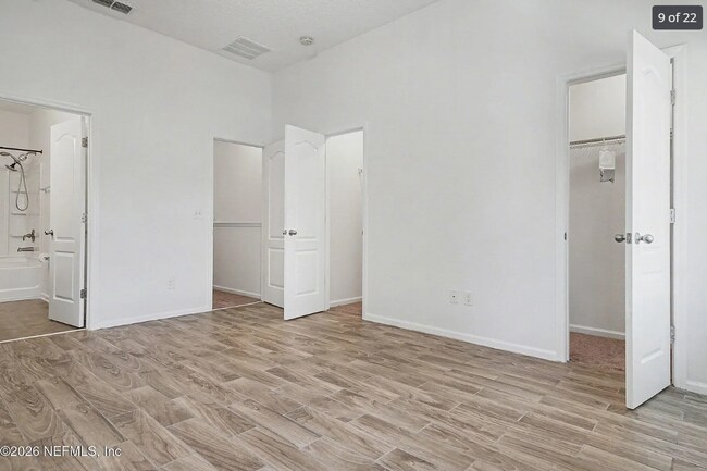 Foto del edificio - Black Walnut Court