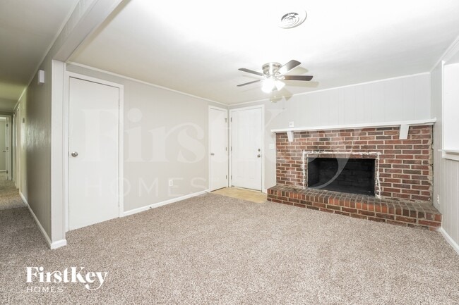 Foto del edificio - 1038 Adrian Cir SW