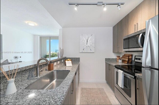 Foto del edificio - 514 SW 22nd Ave