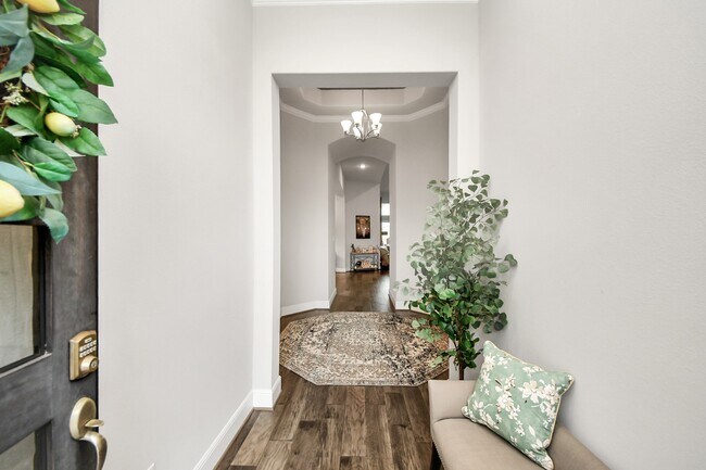 Foto del edificio - 23606 Verge Sims Dr