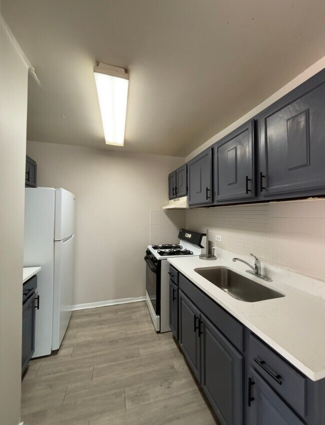 Foto del edificio - 3068 Bernice Ave