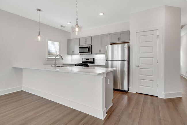 Building Photo - NEW construction 2 bedroom home with separate office!
