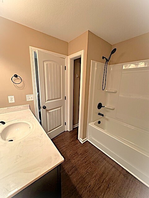 Building Photo - 2511 Rollow Ln