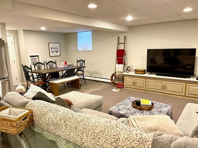 Building Photo - 63A Cannon Ct