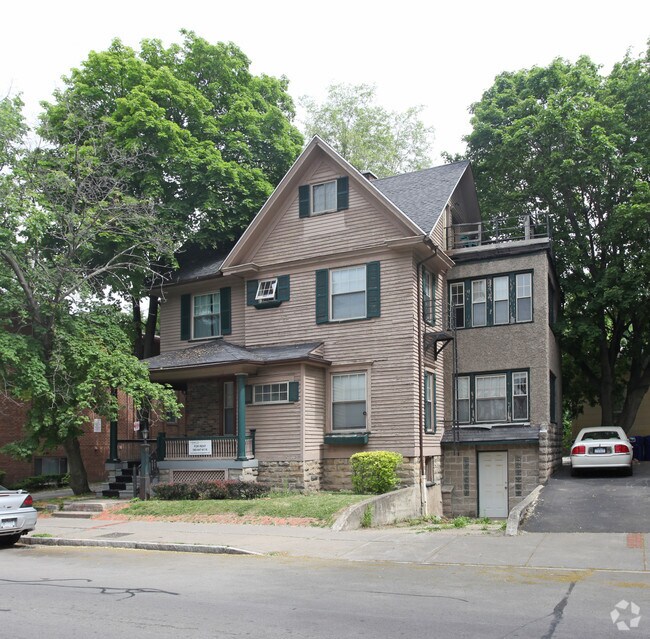 110 Park Ave, Rochester, NY 14607 Apartments Rochester, NY