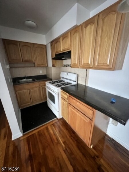 Foto del edificio - 519 Monroe Ave