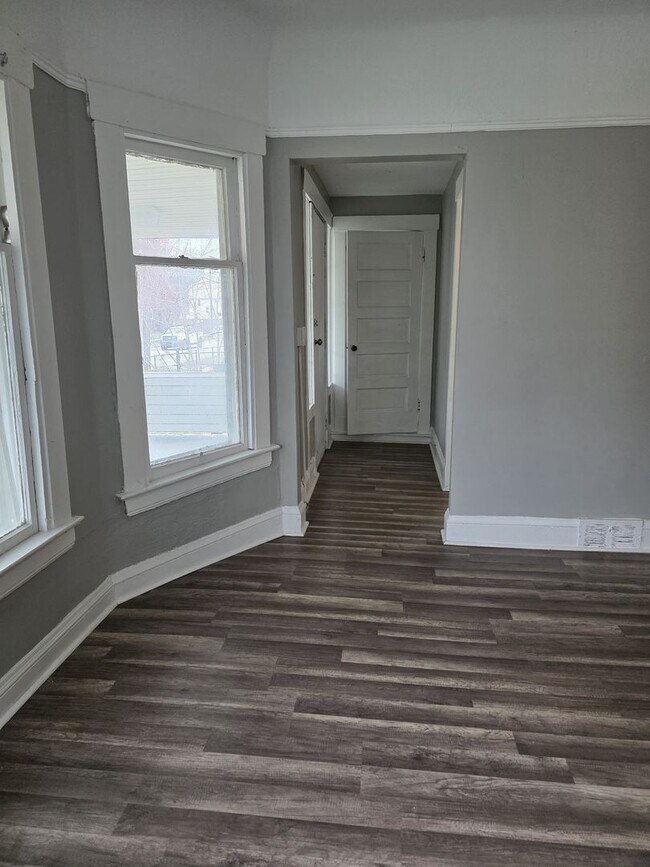 Foto del edificio - 2109 W 98th St