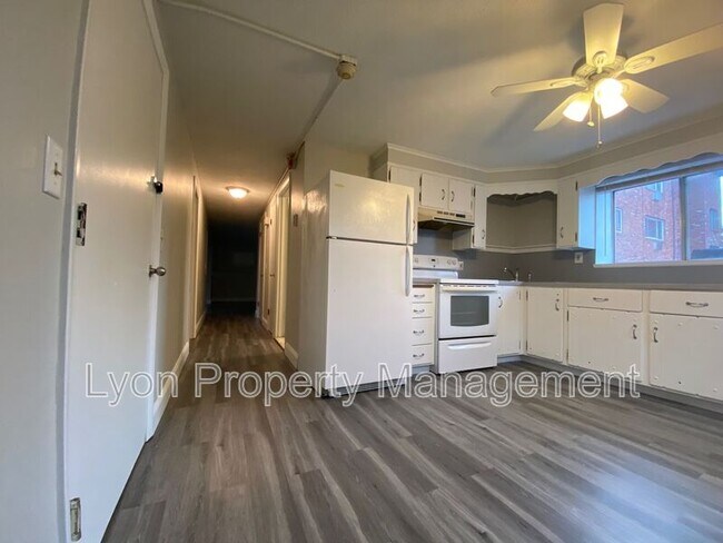 Building Photo - 1000 Willett Ave