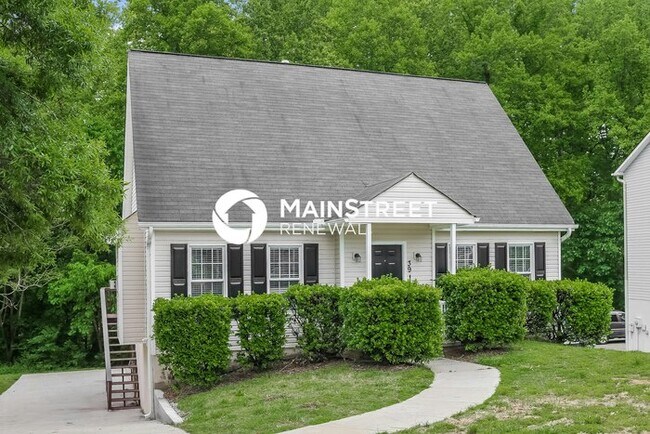 Foto del edificio - 3 Bedroom Pet-Friendly Home in Winston-Salem, NC with Main Street Renewal
