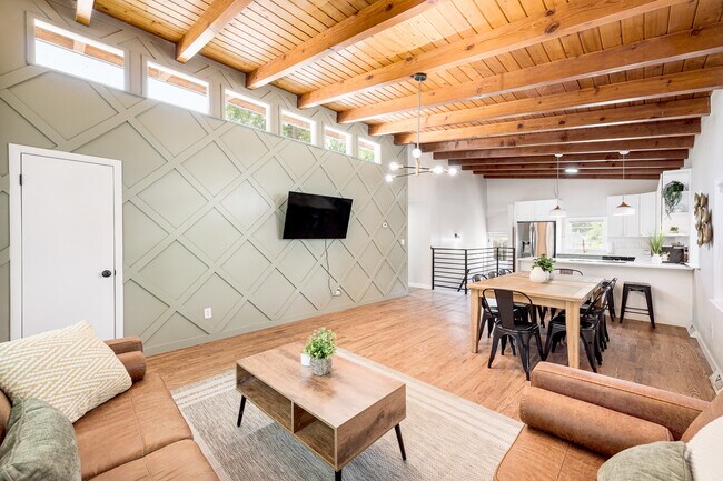 Foto del edificio - 6171 S Spotswood St