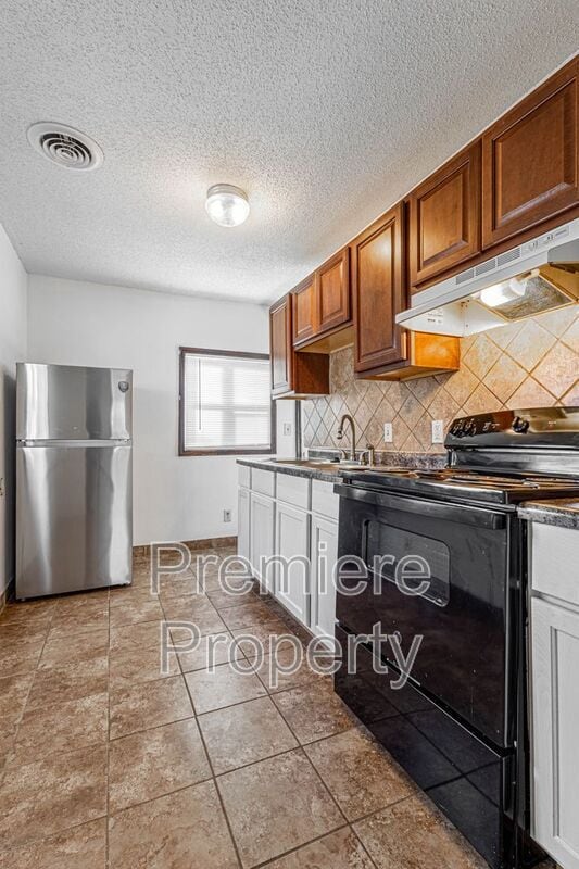 Foto del edificio - 4535 Lafayette Ave