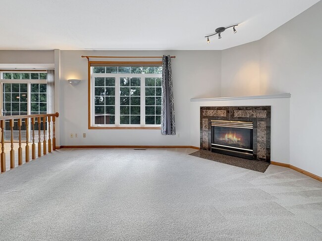 Foto del edificio - 1839 Valley Ridge Trail S