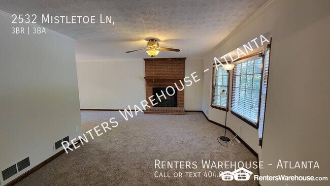 Building Photo - 2532 Mistletoe Ln SW
