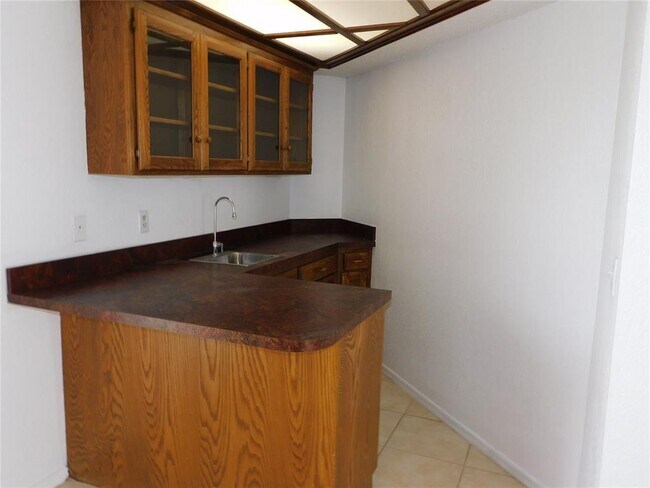 Foto del edificio - 8212 Harvest Hills Rd