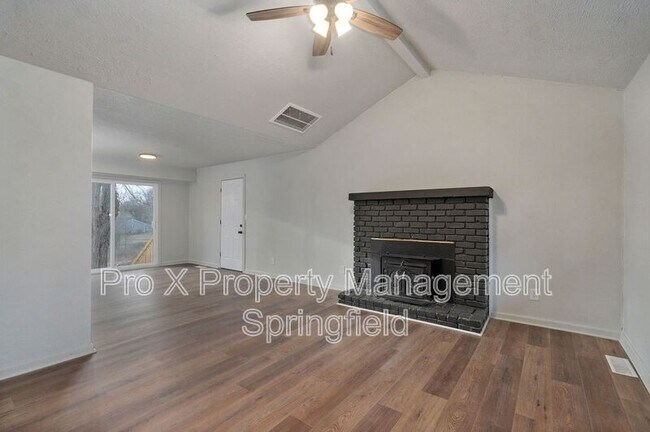 Foto del edificio - 1717 N 16th St