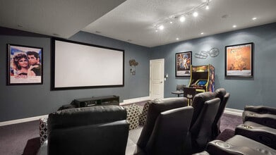 Building Photo - 9161 Caddie Way