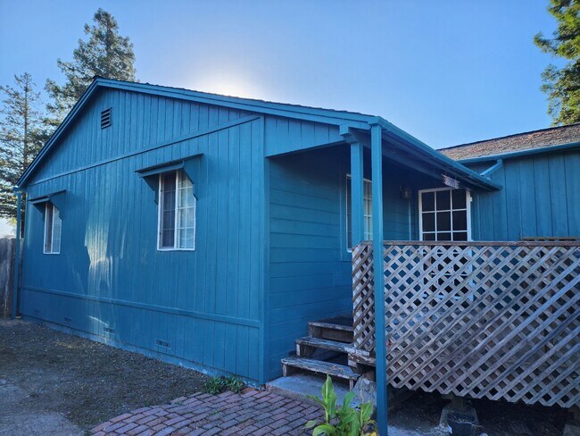 Building Photo - 2860 Dutton Meadow