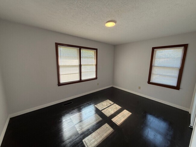 Foto del edificio - Guntersville, AL Home for Rent!