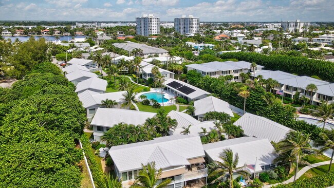 Foto del edificio - 320 S Ocean Blvd